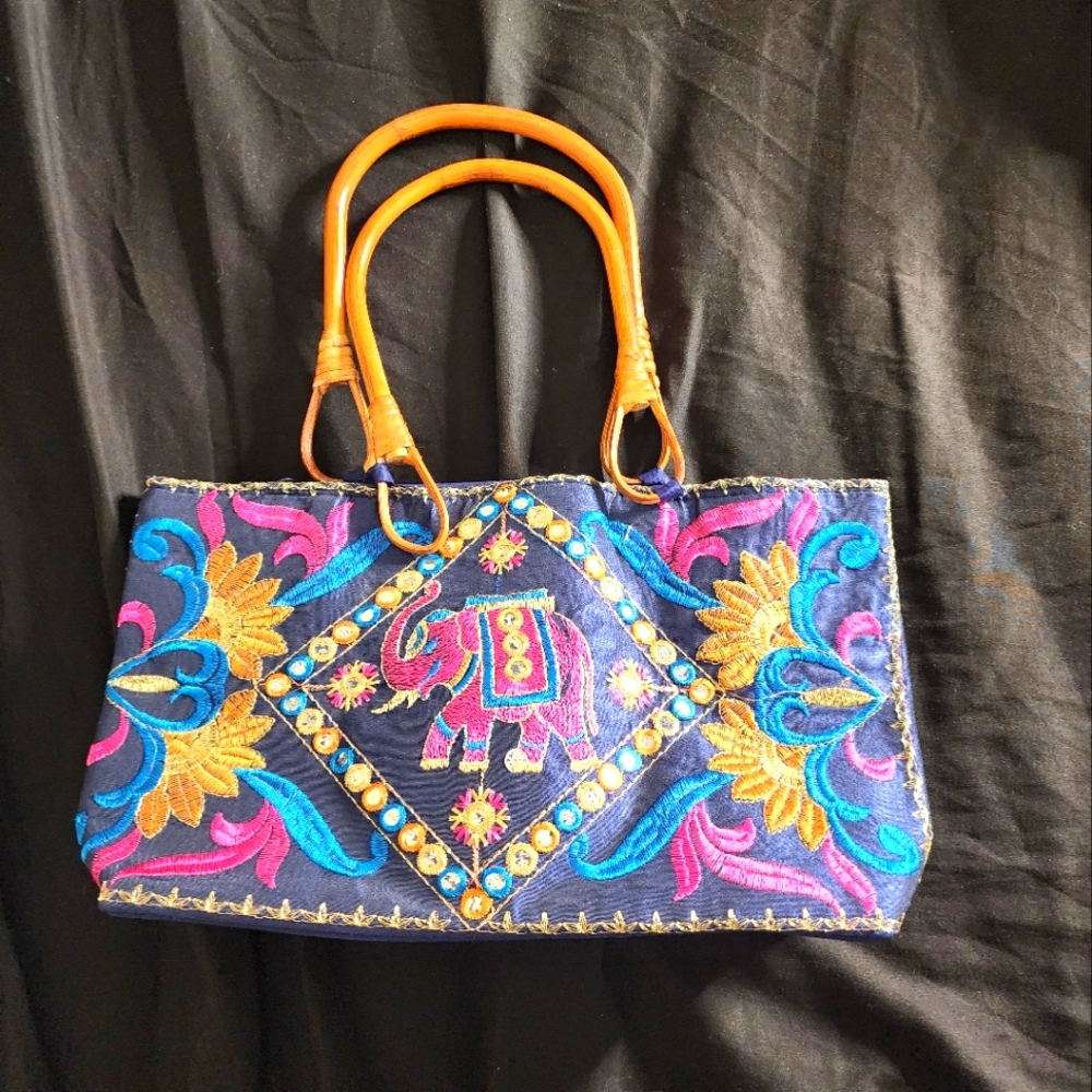 Bamboo elephant handbag 👜